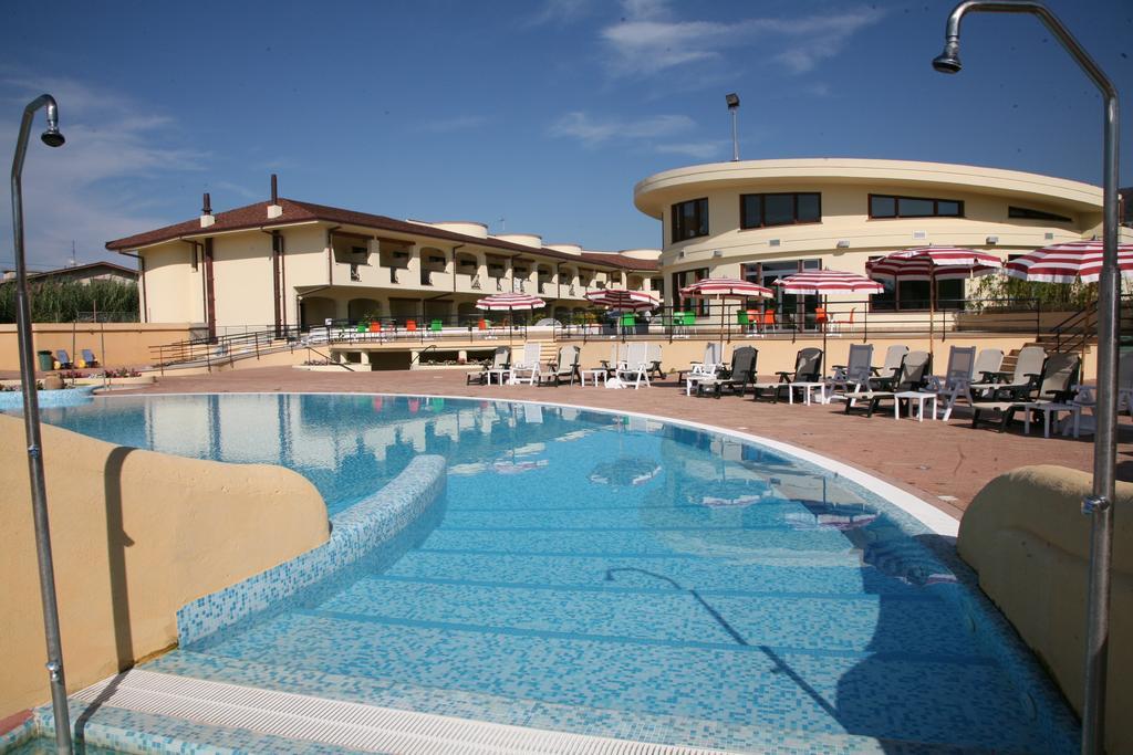 Hotel Resort Lido Degli Aranci Вібо-Валентія Екстер'єр фото
